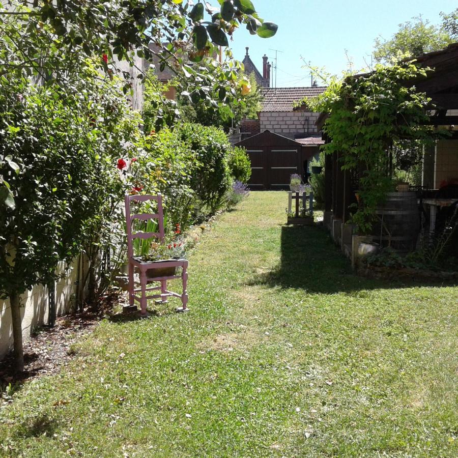 Le Coq En Pate Bed & Breakfast โรมิญี-ซูร์-เซน ภายนอก รูปภาพ